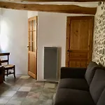 La Maison De Lily, Cosy Dans Le Vieux-hyeres, Parking Gratuit * Hyères