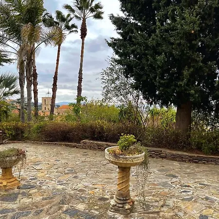 Σπίτι διακοπών La Maison De Lily, Cosy Dans Le Vieux-hyeres, Parking Gratuit Ιέρ
