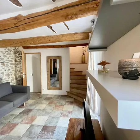 La Maison De Lily, Cosy Dans Le Vieux-hyères, Parking Gratuit Hébergement de vacances Hyères