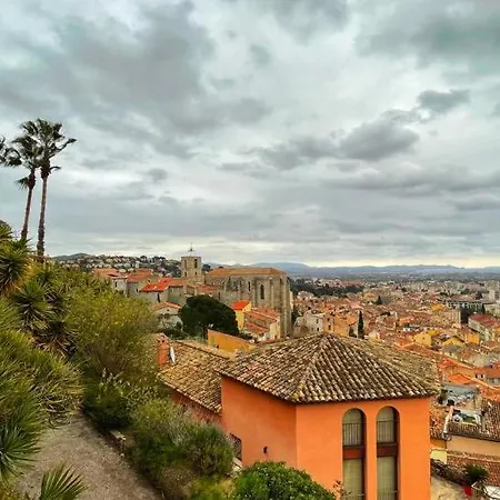 Hébergement de vacances La Maison De Lily, Cosy Dans Le Vieux-hyères, Parking Gratuit *