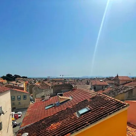 La Maison De Lily, Cosy Dans Le Vieux-hyeres, Parking Gratuit * Hyeres