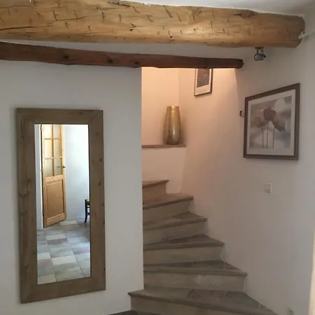 La Maison De Lily, Cosy Dans Le Vieux-hyères, Parking Gratuit Casa vacanze Hyères