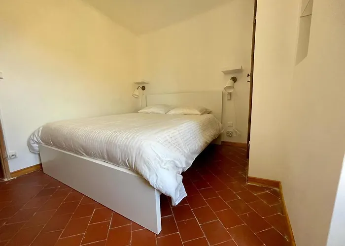 La Maison De Lily, Cosy Dans Le Vieux-hyeres, Parking Gratuit