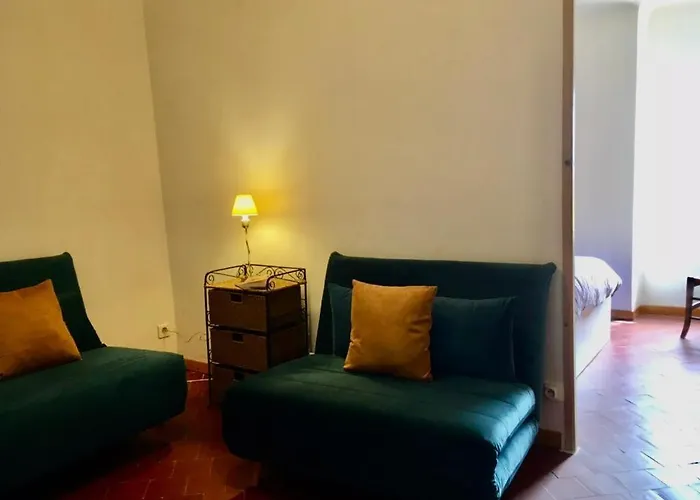 La Maison De Lily, Cosy Dans Le Vieux-hyeres, Parking Gratuit Σπίτι διακοπών